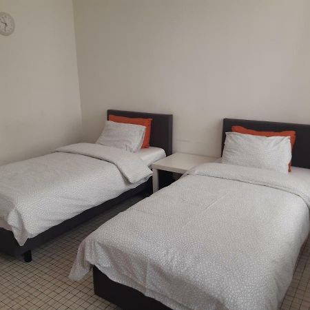 Rentbynight Aparthotel Brüksel Dış mekan fotoğraf