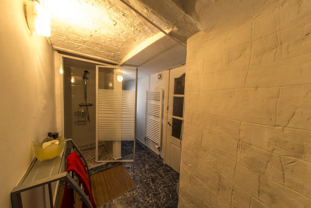 Rentbynight Aparthotel Brüksel Dış mekan fotoğraf