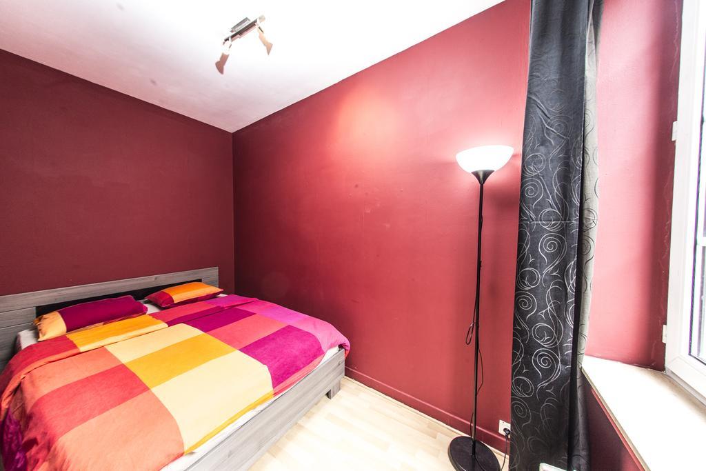 Rentbynight Aparthotel Brüksel Oda fotoğraf