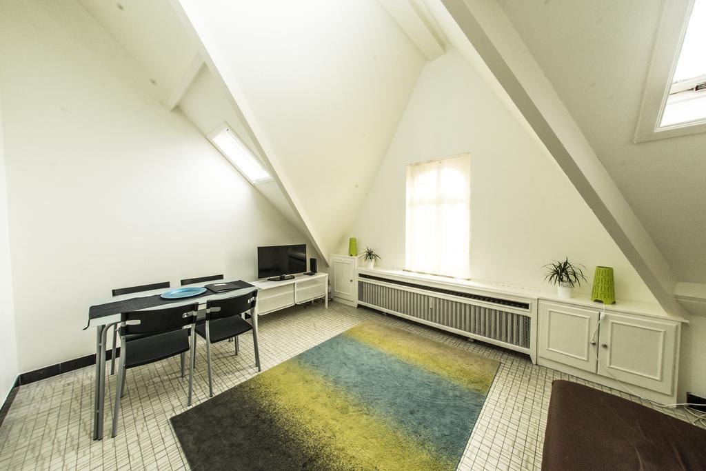 Rentbynight Aparthotel Brüksel Dış mekan fotoğraf
