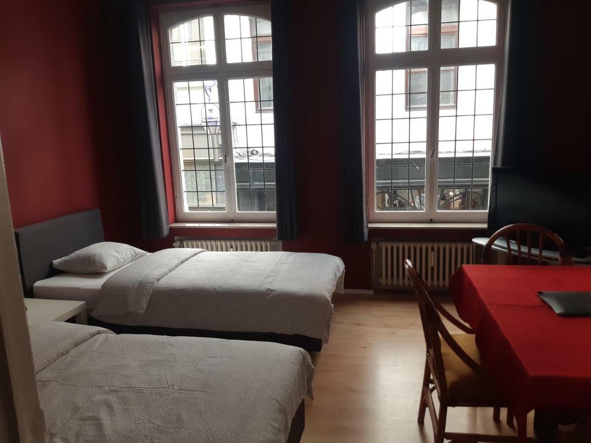 Rentbynight Aparthotel Brüksel Dış mekan fotoğraf